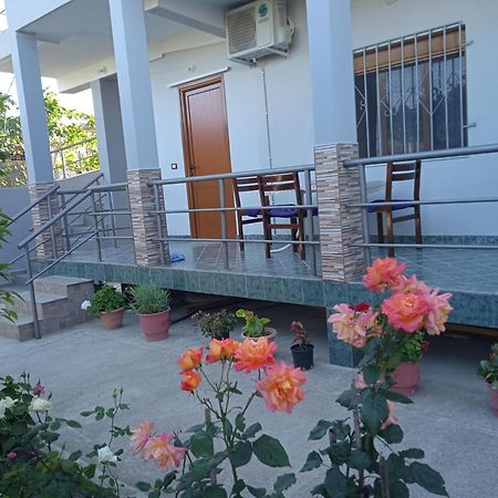 Vila N Dervishi Vlore Exterior photo