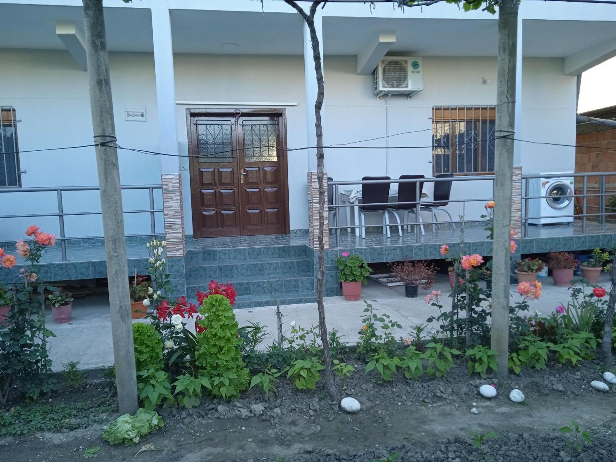 Vila N Dervishi Vlore Exterior photo
